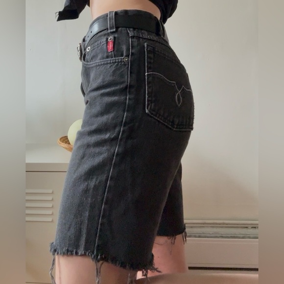 Vintage Cobra High-Waisted Black Denim Jorts – Size 30 - Picture 2 of 8